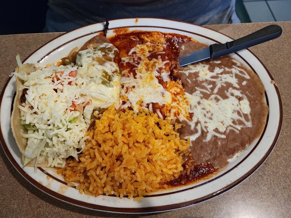Cheese Enchilada with Beef Taco Plate